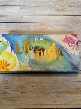 Life is a Fiesta Eyeshadow Palette - Multicolor